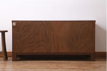 中古　民芸家具　岩谷堂箪笥　脚付きリメイク　重厚さの中にも華がある上品なローボード(テレビボード、サイドボード、戸棚)(R-038702)