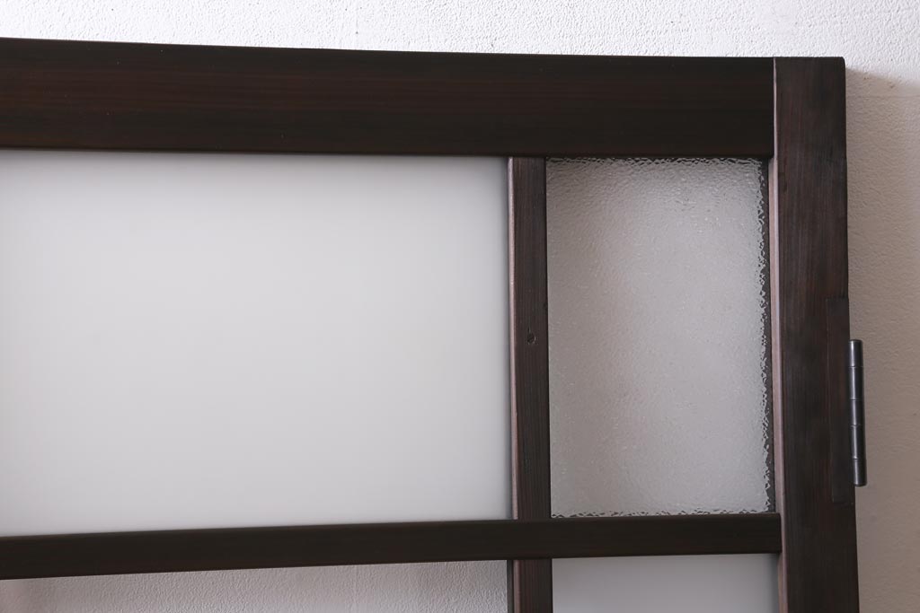 アンティーク建具　ダイヤガラス・すりガラス入り　レトロな雰囲気を盛り上げるガラスドア(建具、扉)(R-038709)