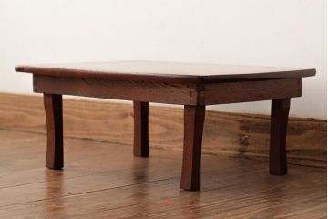 レトロ家具　昭和初期　天板一枚板　渋みのあるちゃぶ台(ローテーブル、花台)(R-038710)