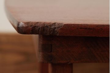 レトロ家具　昭和初期　天板一枚板　渋みのあるちゃぶ台(ローテーブル、花台)(R-038710)