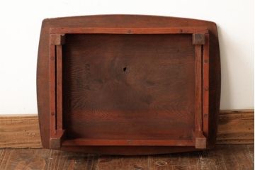 レトロ家具　昭和初期　天板一枚板　渋みのあるちゃぶ台(ローテーブル、花台)(R-038710)