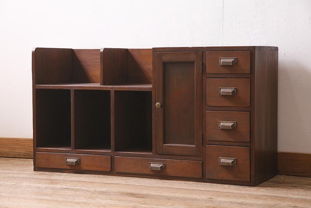 レトロ家具　昭和レトロ　昭和初期　激レア!ノスタルジックな雰囲気漂う本棚(収納棚、戸棚、キャビネット)(R-038711)