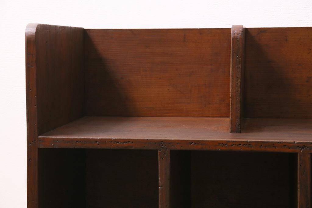 レトロ家具　昭和レトロ　昭和初期　激レア!ノスタルジックな雰囲気漂う本棚(収納棚、戸棚、キャビネット)(R-038711)