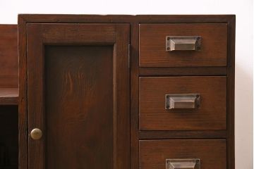 レトロ家具　昭和レトロ　昭和初期　激レア!ノスタルジックな雰囲気漂う本棚(収納棚、戸棚、キャビネット)(R-038711)