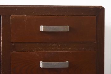アンティーク家具　和製アンティーク　昭和中期　味わいたっぷりの引き戸付きチェスト(衣装タンス、引き出し)(R-038712)