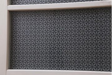 アンティーク建具　和製アンティーク　当店オリジナルガラス入り　ホワイトペイントが爽やかなガラス戸2枚セット(引き戸、建具)(R-038720)