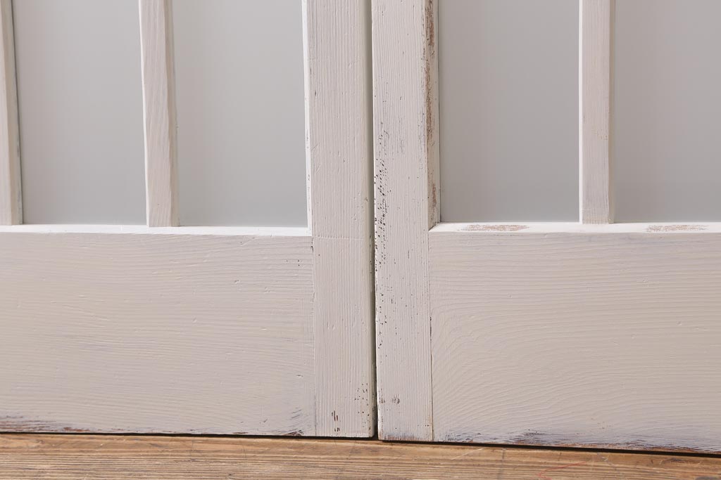 アンティーク建具　和製アンティーク　当店オリジナルガラス入り　ホワイトペイントが爽やかなガラス戸2枚セット(引き戸、建具)(R-038720)