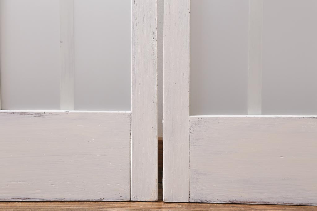 アンティーク建具　和製アンティーク　当店オリジナルガラス入り　ホワイトペイントが爽やかなガラス戸2枚セット(引き戸、建具)(R-038720)