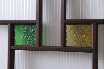 アンティーク建具　和製アンティーク　当時物色ガラス入り!　大正ロマン　モールガラス　色ガラスがレトロなガラス戸1枚(建具、引き戸)(R-038726)