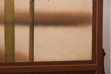 ビンテージ家具　和製ビンテージ　竹に雀　透かし彫りが入った上品な衝立(パーテーション、仕切り)(R-038776)