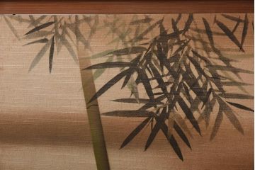 ビンテージ家具　和製ビンテージ　竹に雀　透かし彫りが入った上品な衝立(パーテーション、仕切り)(R-038776)