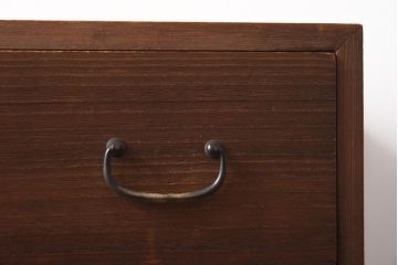 アンティーク家具　和製アンティーク　あたたみのある色合いが魅力の小箪笥(引き出し、小引き出し、抽斗)(R-038785)
