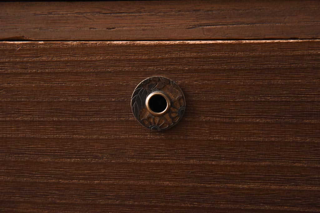 アンティーク家具　和製アンティーク　あたたみのある色合いが魅力の小箪笥(引き出し、小引き出し、抽斗)(R-038785)