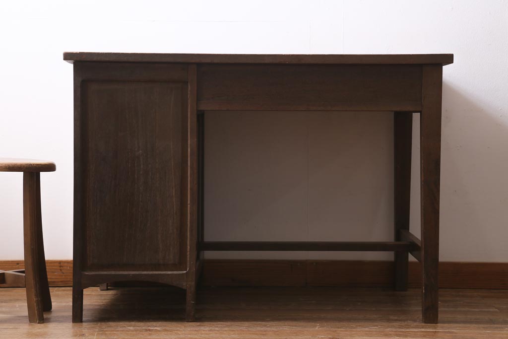 アンティーク家具　上手物!　ナラ材　テーパー脚　レトロな片袖デスク(片袖机、在宅ワーク、在宅用ワークデスク)(R-038787)