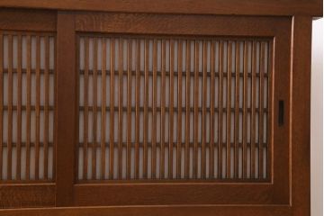 中古　国産家具　特大サイズ　総無垢材　欅・樺・ナラ材　障子戸　7尺重ね水屋箪笥(七尺水屋、和タンス、戸棚)(定価約165万円)(R-038791)