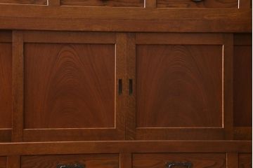 中古　国産家具　特大サイズ　総無垢材　欅・樺・ナラ材　障子戸　7尺重ね水屋箪笥(七尺水屋、和タンス、戸棚)(定価約165万円)(R-038791)