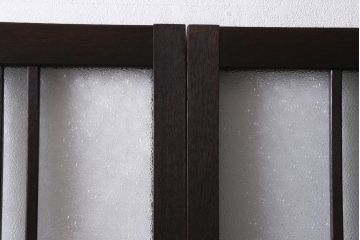 アンティーク建具　ダイヤガラス・当店オリジナルガラス入り　レトロな空間を彩るガラス戸2枚セット(引き戸、建具)(R-038795)