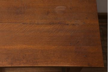 アンティーク家具　昭和レトロ　ナラ材製　上手物!ノスタルジックな佇まいが魅力のデスク(作業台、机、在宅ワーク、在宅用)(R-038845)