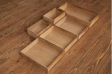 アンティーク家具　和製アンティーク　明治期　桐材　遠い昔を感じさせる味わい深い小引き出し(卓上収納)(R-038859)