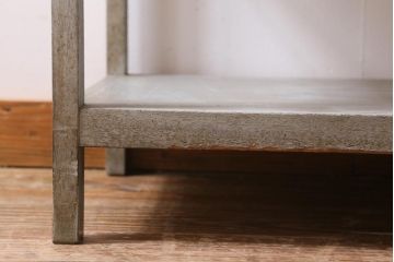 アンティーク家具　昭和初期　縦長　シャビーなペイントが味のある木製オープンラック(棚、陳列棚、収納棚)(R-038862)