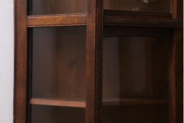 アンティーク家具　大正ロマン　前面栗材　レア!　縦型台形のガラスケース(ショーケース、陳列棚)(R-038864)