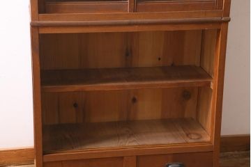 アンティーク家具　和製アンティーク　ノスタルジックな雰囲気が魅力の重ねキャビネット(戸棚、収納棚、食器棚)(R-038865)