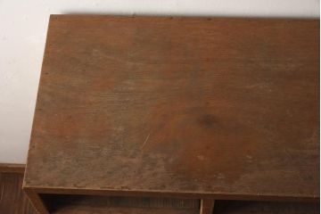 レトロ家具　昭和レトロ　素朴な雰囲気が懐かしさ感じる収納棚(飾り棚、オープンラック、下駄箱)(R-038867)