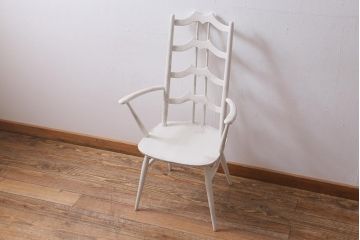 ヴィンテージ家具　イギリスビンテージ　ERCOL(アーコール)　アンティークペイント　希少!洗練された佇まいのラダーバックアームチェア(ダイニングチェア、椅子)(R-038870)