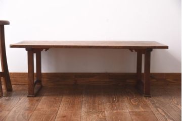 アンティーク家具　昭和初期　脚のデザインが粋な文机(座机、ローテーブル)(R-038874)