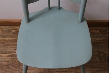 ペイント家具　イギリスヴィンテージ　ERCOL(アーコール)　希少!淡いカラーが優しげな雰囲気のラダーバックチェア(ダイニングチェア、椅子、ビンテージ)(R-038879)