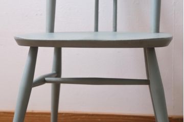 ペイント家具　イギリスヴィンテージ　ERCOL(アーコール)　希少!淡いカラーが優しげな雰囲気のラダーバックチェア(ダイニングチェア、椅子、ビンテージ)(R-038879)