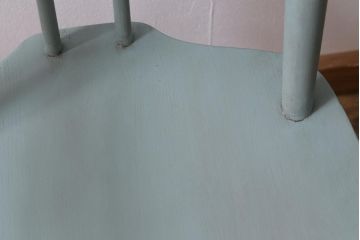 ペイント家具　イギリスビンテージ　ERCOL(アーコール)　希少!淡いカラーが優しげな雰囲気のラダーバックアームチェア(ダイニングチェア、椅子)(R-038880)