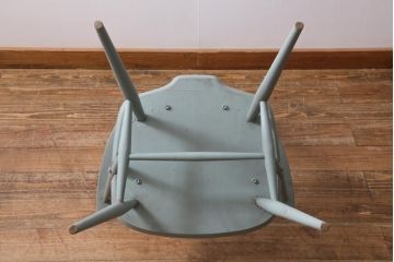 ペイント家具　イギリスビンテージ　ERCOL(アーコール)　希少!淡いカラーが優しげな雰囲気のラダーバックアームチェア(ダイニングチェア、椅子)(R-038880)