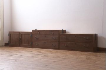 アンティーク家具　レトロな和の雰囲気漂う重ねタンス(和タンス、衣装箪笥)(R-038882)