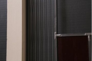アンティーク建具　和製アンティーク　色ガラス・モールガラス・気泡ガラス入り　ステンドグラスがレトロなガラス戸2枚セット(窓、建具)(R-038885)