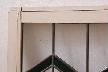 アンティーク建具　古建具リメイク　オリジナルペイント　ジグザク模様のステンドグラスが入ったガラス戸2枚セット　(R-038887)