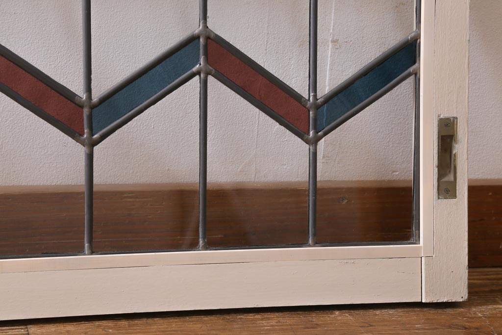 アンティーク建具　古建具リメイク　オリジナルペイント　赤と青のジグザク模様が目を引くガラス戸2枚セット(窓、建具)(R-038888)