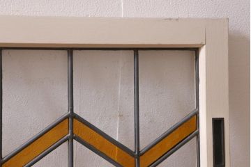 アンティーク建具　古建具リメイク　オリジナルペイント　黄色のジグザク模様が目を引くガラス戸2枚セット(窓、建具)(R-038889)