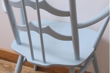 ヴィンテージ家具　イギリスビンテージ　ERCOL(アーコール)　アンティークペイント　希少!洗練された佇まいのラダーバックアームチェア(ダイニングチェア、椅子)(R-038909)
