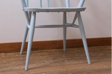 ヴィンテージ家具　イギリスビンテージ　ERCOL(アーコール)　アンティークペイント　希少!洗練された佇まいのラダーバックアームチェア(ダイニングチェア、椅子)(R-038909)