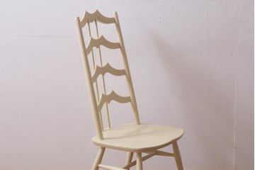 ヴィンテージ家具　イギリスビンテージ　ERCOL(アーコール)　アンティークペイント　希少!洗練された佇まいのラダーバックチェア(ダイニングチェア、椅子)(R-038910)