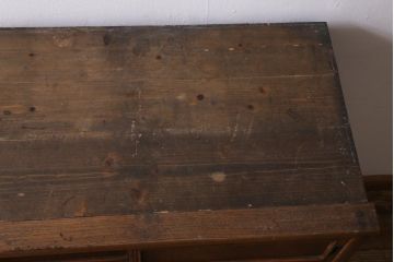 アンティーク家具　和製アンティーク　大正昭和初期　前面ケヤキ材　上品な佇まいが魅力の戸棚(収納棚、キャビネット)(R-038913)