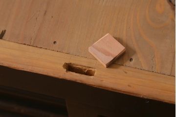 アンティーク家具　和製アンティーク　明治期　四尺　趣あふれる重ね水屋箪笥(食器棚、収納棚)(R-038915)
