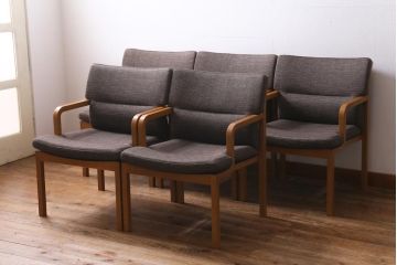 中古美品　CONDE HOUSE(カンディハウス)　引き出し付きのテーブルの5人用ダイニングセット(ダイニングテーブル、ダイニングチェア)(R-038918)
