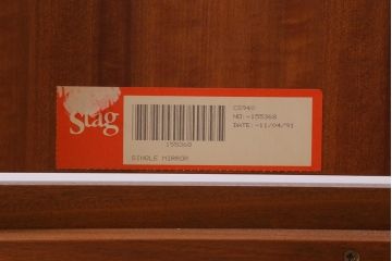 ヴィンテージ家具　イギリスビンテージ　STAG(スタッグ)社　チーク材　ミッドセンチュリースタイルにおすすめのドレッシングチェスト(ドレッサー、鏡台)(R-038919)