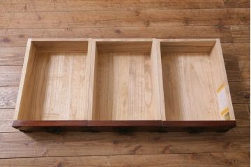 当店リメイク家具　岩谷堂箪笥　花型金具　和モダンなローボード(戸棚、テレビ台)(R-038920)