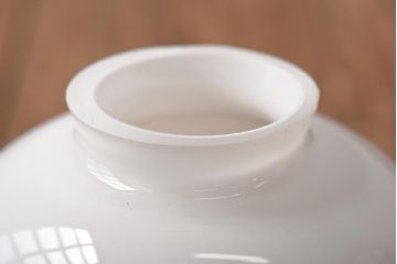 レトロ照明　昭和初期　戦前　緩やかな曲線のシェードが魅力的なペンダントライト(天井照明、吊り下げ照明、電笠)(R-038976)