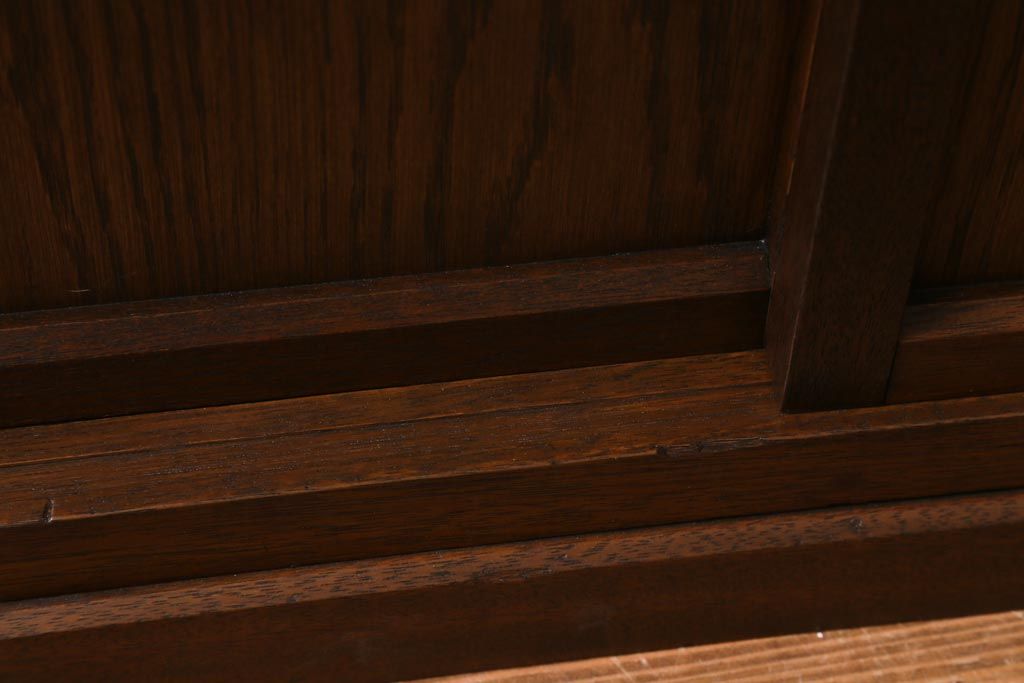 アンティーク家具　和製アンティーク　年月を重ねた木の風合いが魅力のガラスケース(ショーケース、陳列棚)(R-038980)