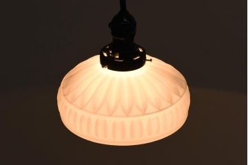 アンティーク照明　昭和初期　上品な印象を与えてくれるペンダントライト(天井照明、吊り下げ照明、シェード)(R-038985)