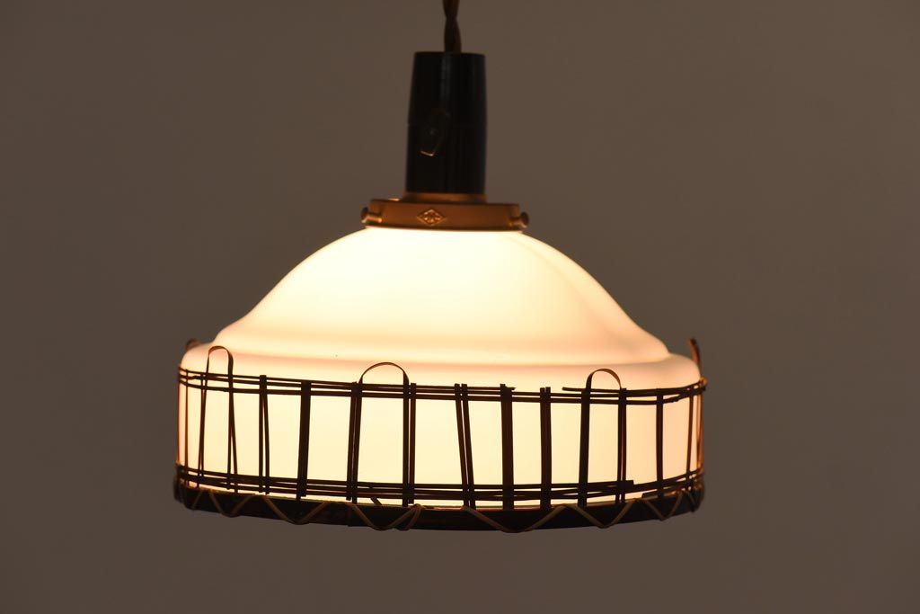 アンティーク照明　昭和レトロ　竹細工が情緒あるペンダントライト(シェード、天井照明、吊り下げ照明)(R-038986)